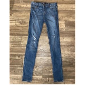 Hollister mid-rise super skinny jeans